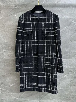 Черно-бяло твидовое палто с кръгло деколте в коприна подплата със средна дължина, прави версия на мода всеки ден 2023 есента, новост